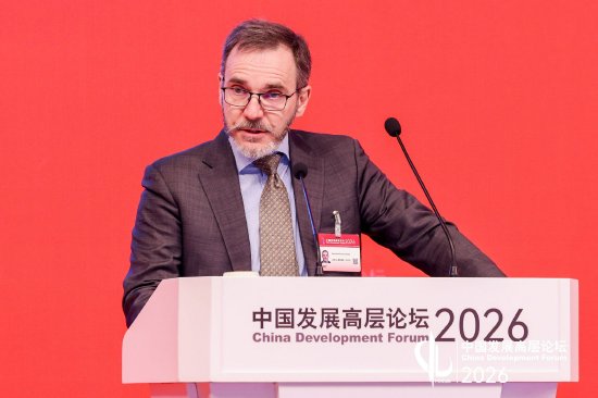IMF首席经济学家为中国加强内需“支招”:必须让消费者敢于消费,不用总想着挣钱