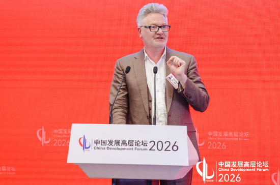 哥伦比亚大学教授亚当·图兹:要实现高质量发展,必须停止低质量发展