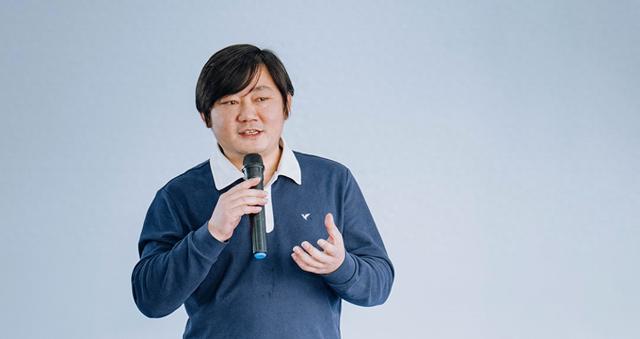 从修车学徒到冠军缔造者,张雪能否给国产摩托车产业带来新机遇?