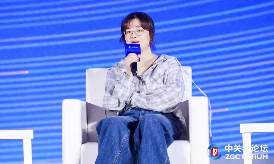 小米MiMo大模型负责人罗福莉:2026年,AI最关键的趋势是“自进化”!