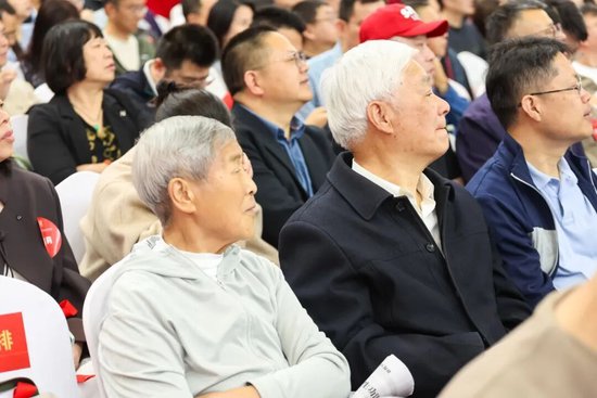 上海交通大学校友代表陈光明:校训精神已深入骨髓