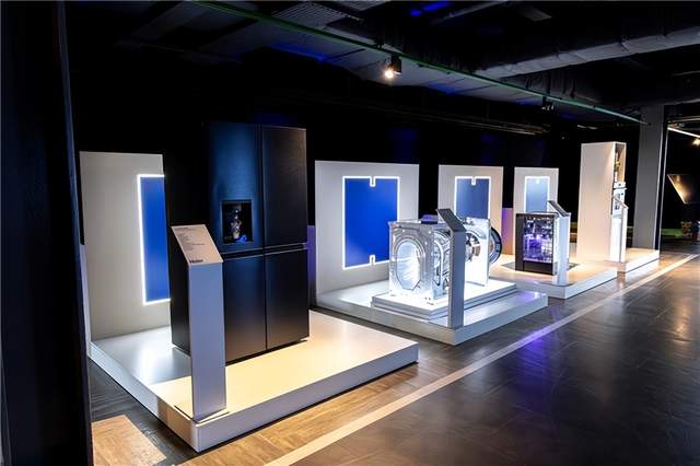 大家电中企第一!海尔英国召开客户大会展示三大品牌成果