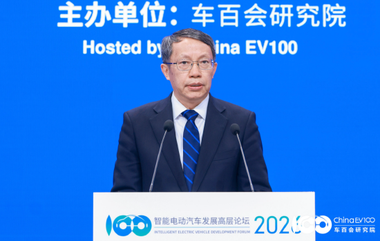 清华大学教授李克强:去年智驾相关投诉比例激增,安全事故频发已引起社会公众质疑