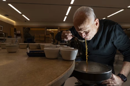 华尔街有一支精英咖啡品鉴团队,却苦于招不到新人