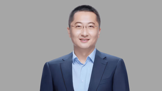 大换血!中泰资管董事长、总经理同日换人,百亿基金经理姜诚代任总经理,姜天坊任董事长