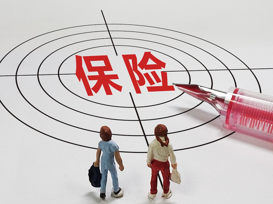 重仓科技股!A股五大险企2025权益投资2.51万亿,全年净利4252亿创新高
