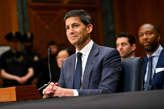 美联储:鲍威尔将担任临时主席直至沃什宣誓就职 鲍曼和米兰持异议