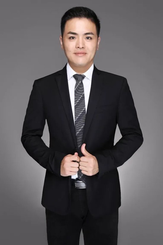 国泰海通研究所宏观首席梁中华离职