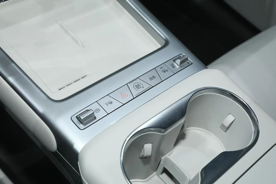 王楚然代言！第三代元PLUS上市
