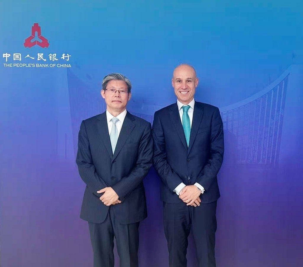 中国人民银行副行长宣昌能会见环球银行金融电信协会全球首席执行官哈维尔·佩雷兹·塔索