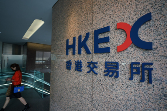 AI狂潮点燃港股IPO!华尔街重返香港,资本盛宴正上演