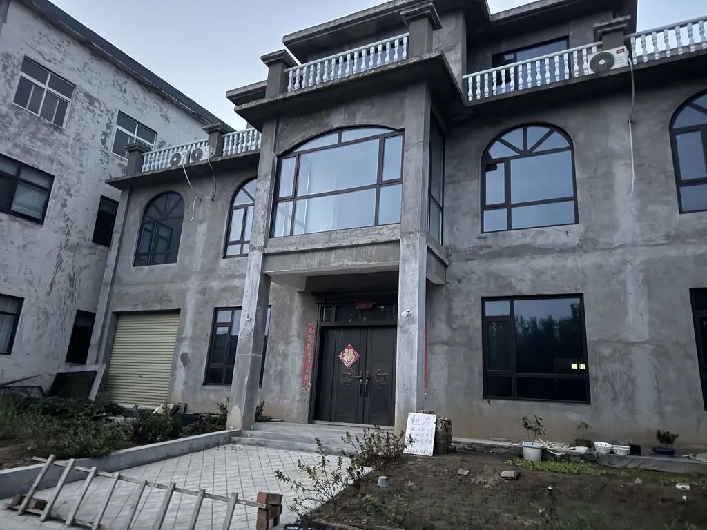 花费半生积蓄，农村自建房热背后，诸多房企将目光投向乡村建筑市场